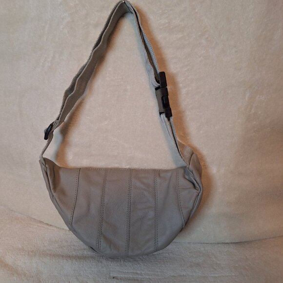 Genuine Leather Fanny Pack - Picture 2 of 7